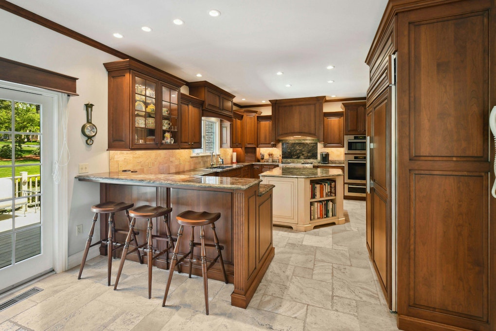 161 Cross Creek Court, Bethlehem, PA 18017, Presented by Carol C. Dorey