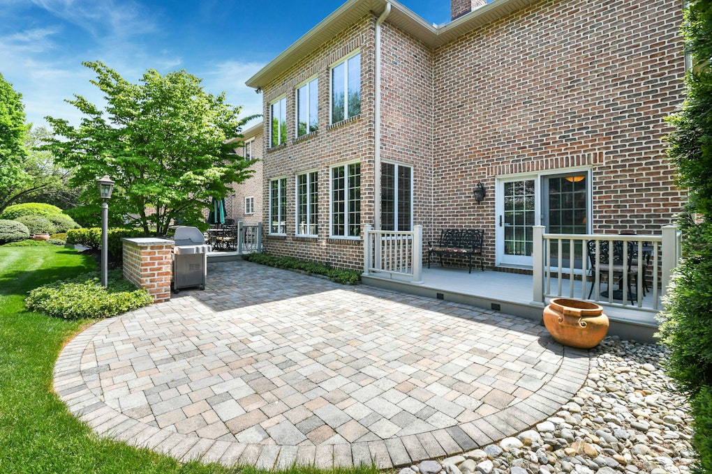 161 Cross Creek Court, Bethlehem, PA 18017, Presented by Carol C. Dorey