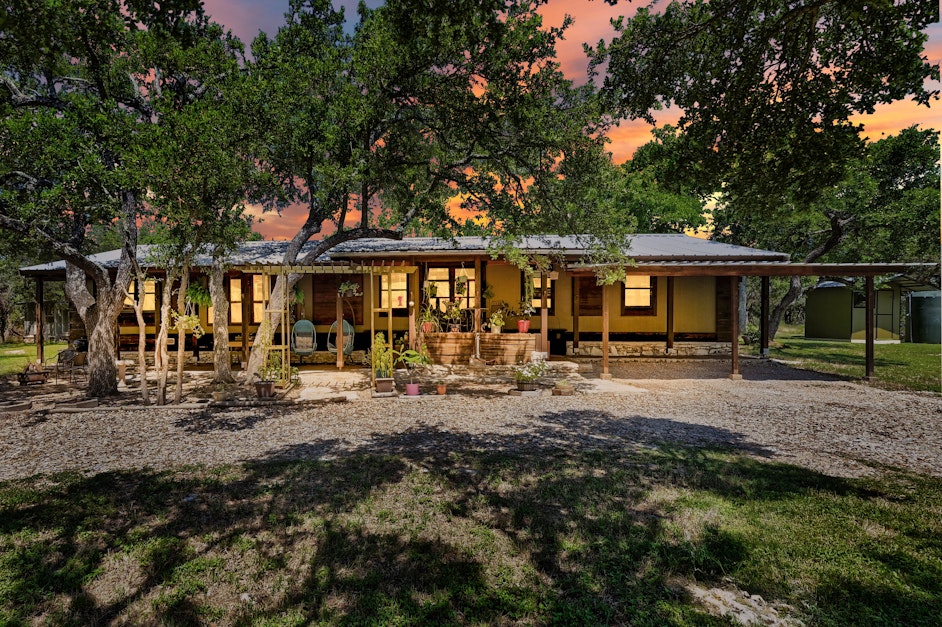 1255 Rolling Oaks Drive, Driftwood, TX 78619, Presented by Josh Clifton