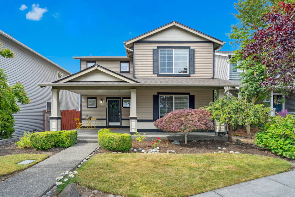3903 154th Place Southeast, Bothell, WA 98012, Presented by Priya Raja ...